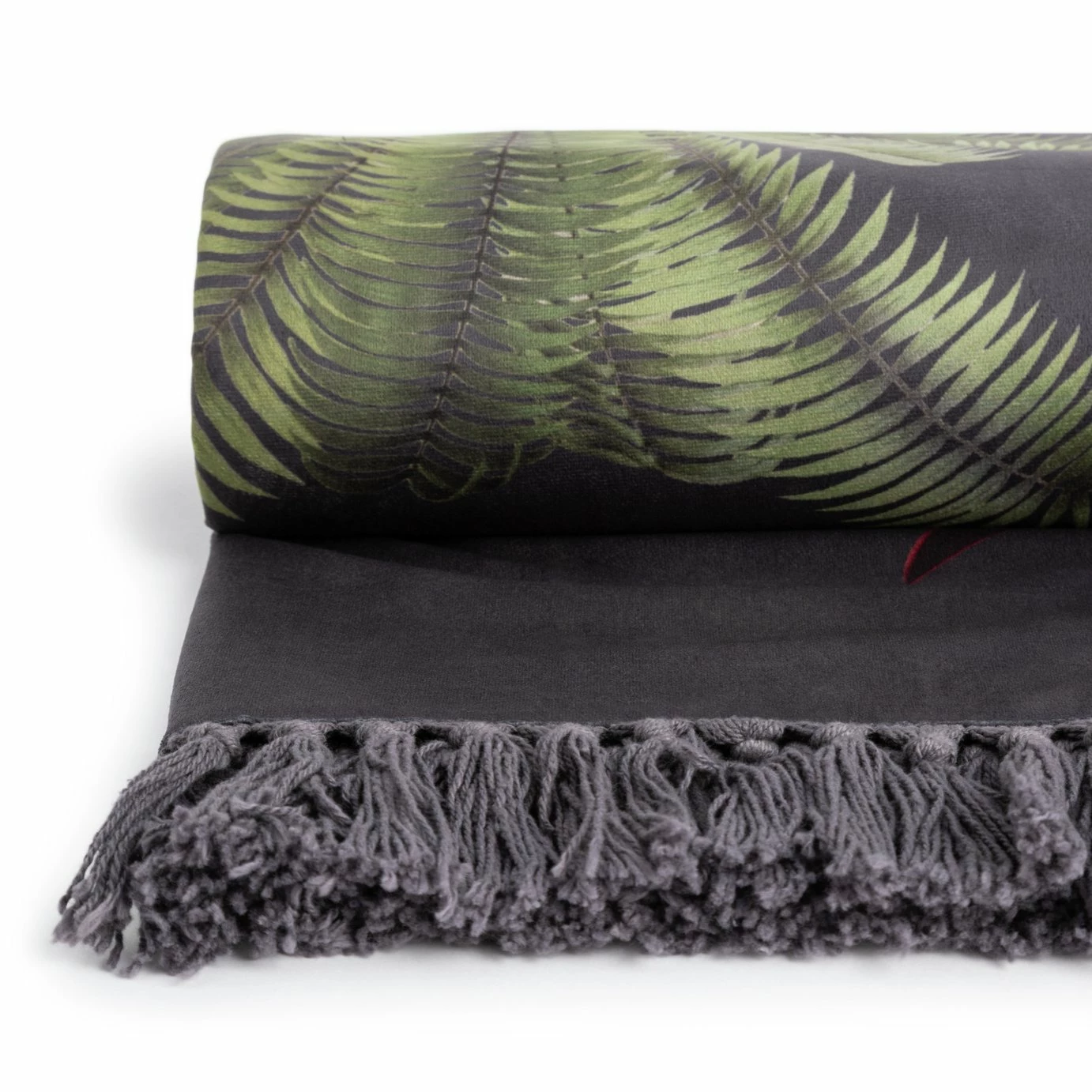 Habitat Graphic Palm Printed Throw - Black - 125X150cm 3 Habitat Graphic Palm Printed Throw - Black - 125X150cm - Image 3