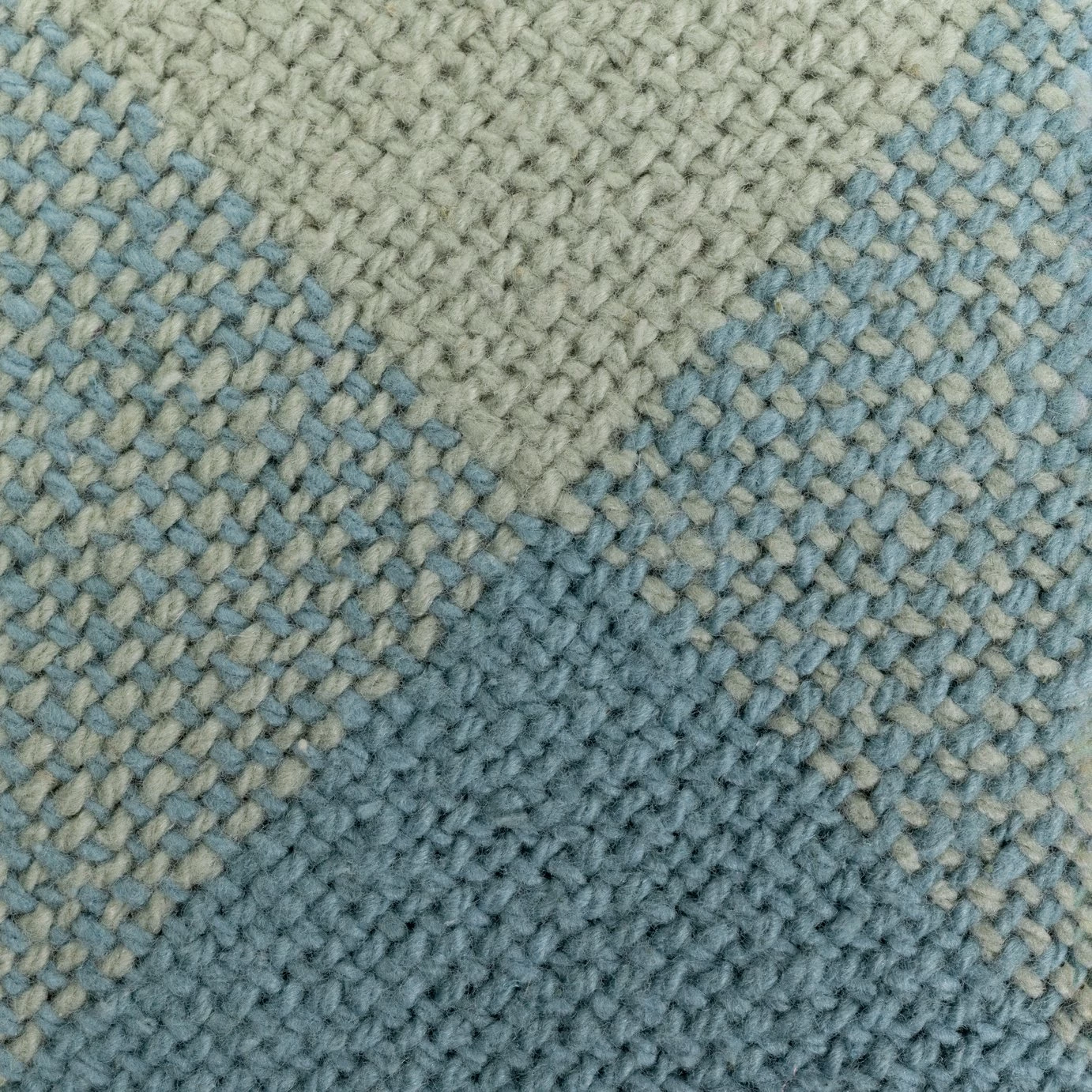 Habitat Gingham Check Handwoven Throw - 125x150cm 3 Habitat Gingham Check Handwoven Throw - 125x150cm - Image 3