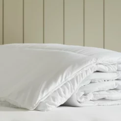 Habitat Anti-Allergy 13.5 Tog Duvet - Single 11 Habitat Anti-Allergy 13.5 Tog Duvet - Single -Habitat Sales Store 2723866 R Z002C
