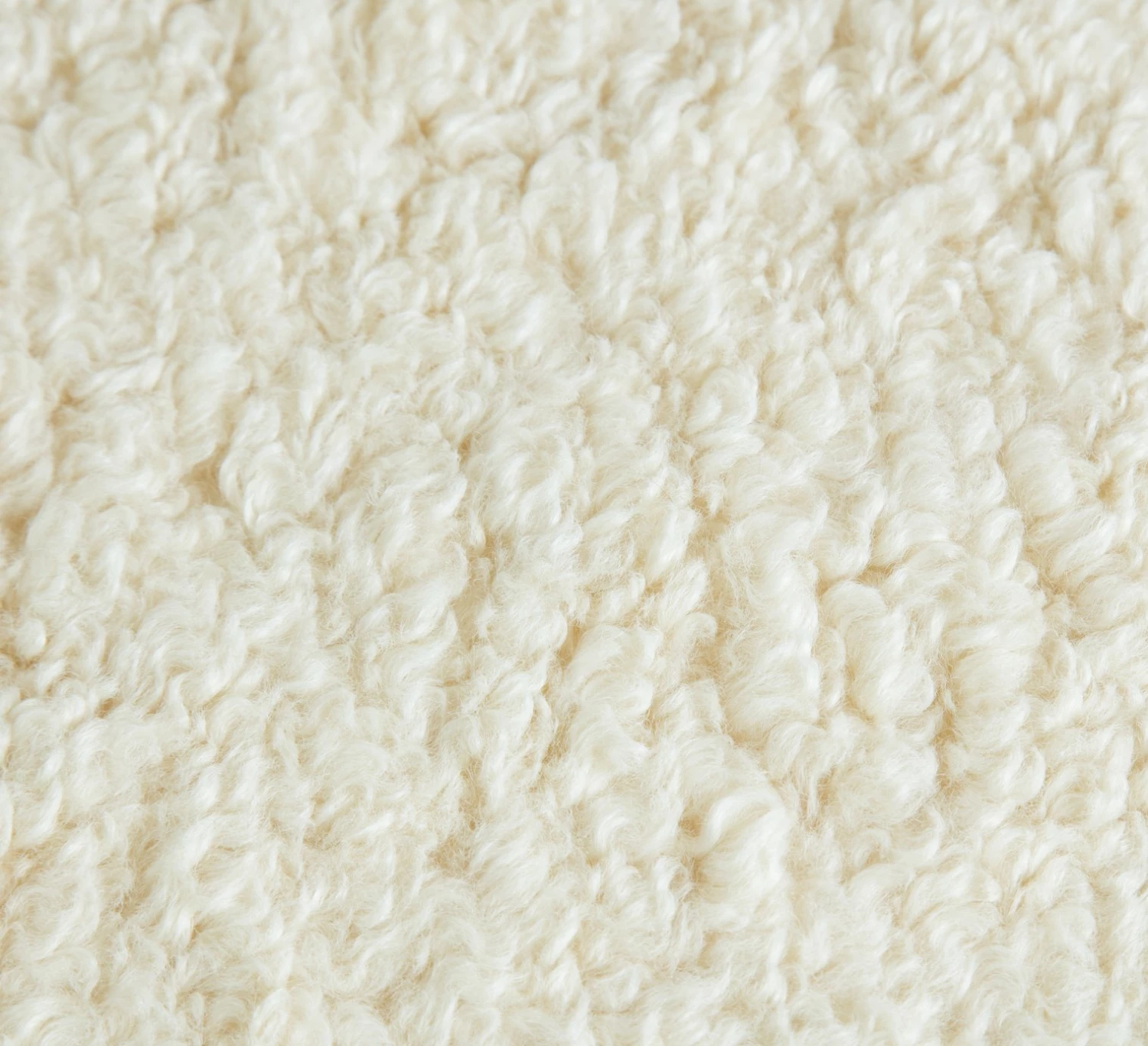 Habitat Shearling Throw - Oatmeal - 150x200cm 3 Habitat Shearling Throw - Oatmeal - 150x200cm - Image 3