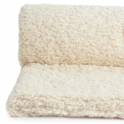 Habitat Shearling Throw - Oatmeal - 150x200cm 9 Habitat Shearling Throw - Oatmeal - 150x200cm -Habitat Sales Store 3069134 R Z002A