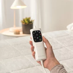 Dreamland Scandi Sherpa Underblanket-Single 21 Dreamland Scandi Sherpa Underblanket-Single -Habitat Sales Store 3187607 R Z011A