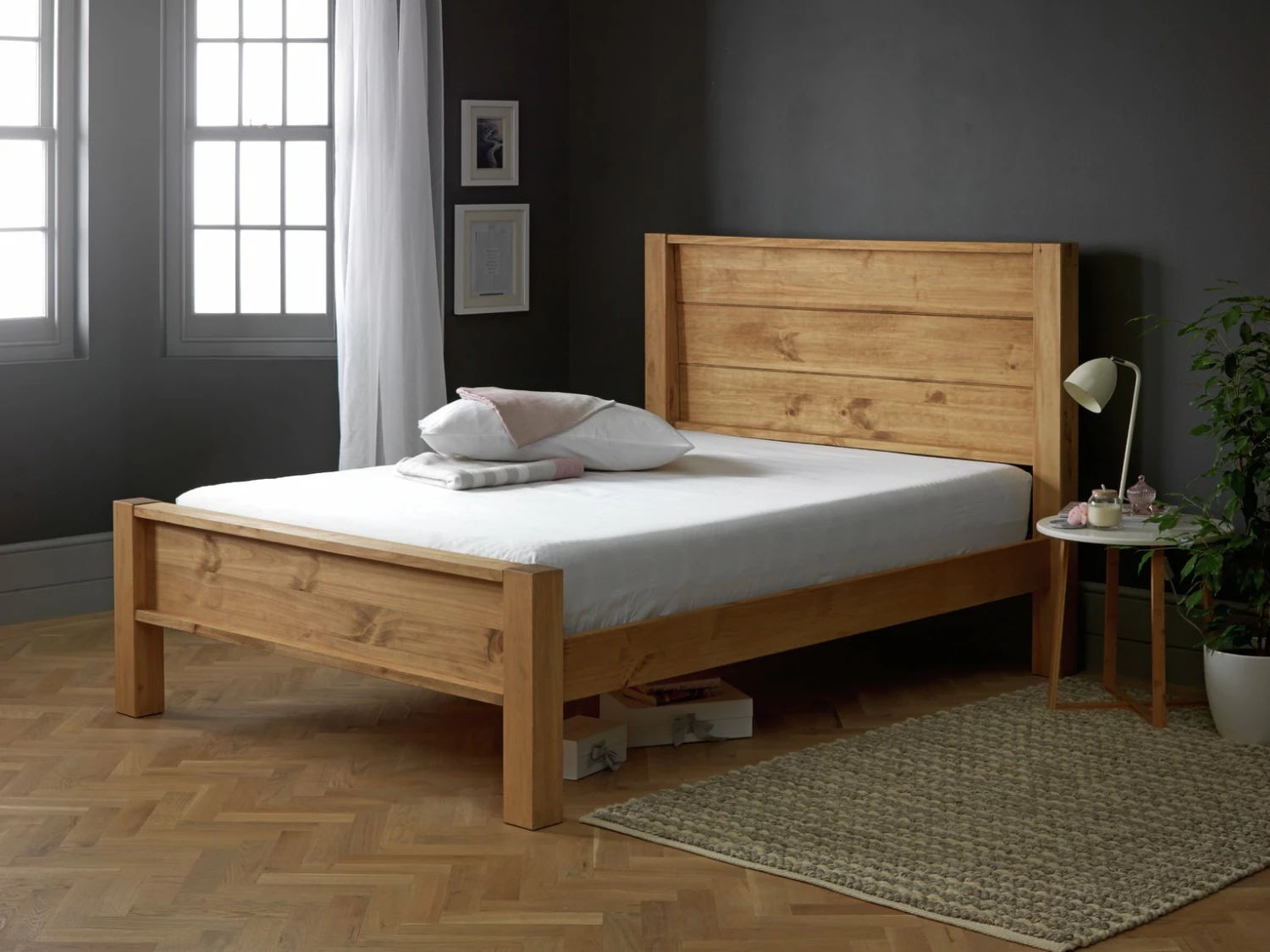 Habitat Egyptian Cotton 400TC White Fitted Sheet - Single 2 Habitat Egyptian Cotton 400TC White Fitted Sheet - Single - Image 2