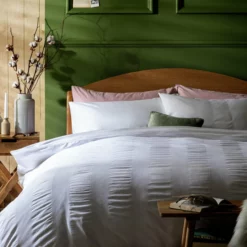 Habitat Cotton 300TC Waffle Striped White Bedding Set-Double -Habitat Sales Store 8612483 R Z004A