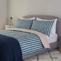 Habitat Cotton Scallop Teal Reversible Bedding Set-Superking -Habitat Sales Store 9207938 R Z005A