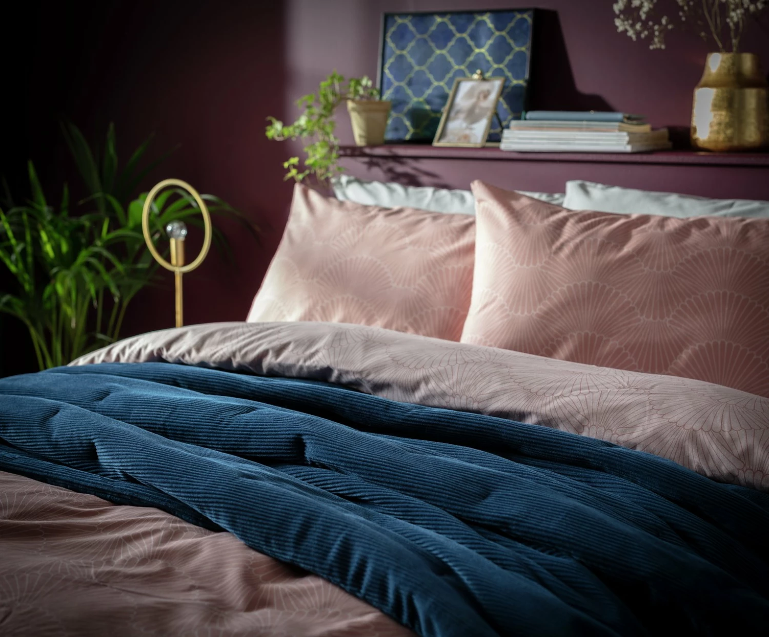 Habitat Studio Ribbed Throw - Navy Blue 2 Habitat Studio Ribbed Throw - Navy Blue - Image 2