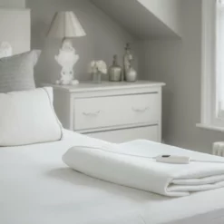 Dreamland Antibacterial Heated Underblanket - Double -Habitat Sales Store 9436905 R Z010A