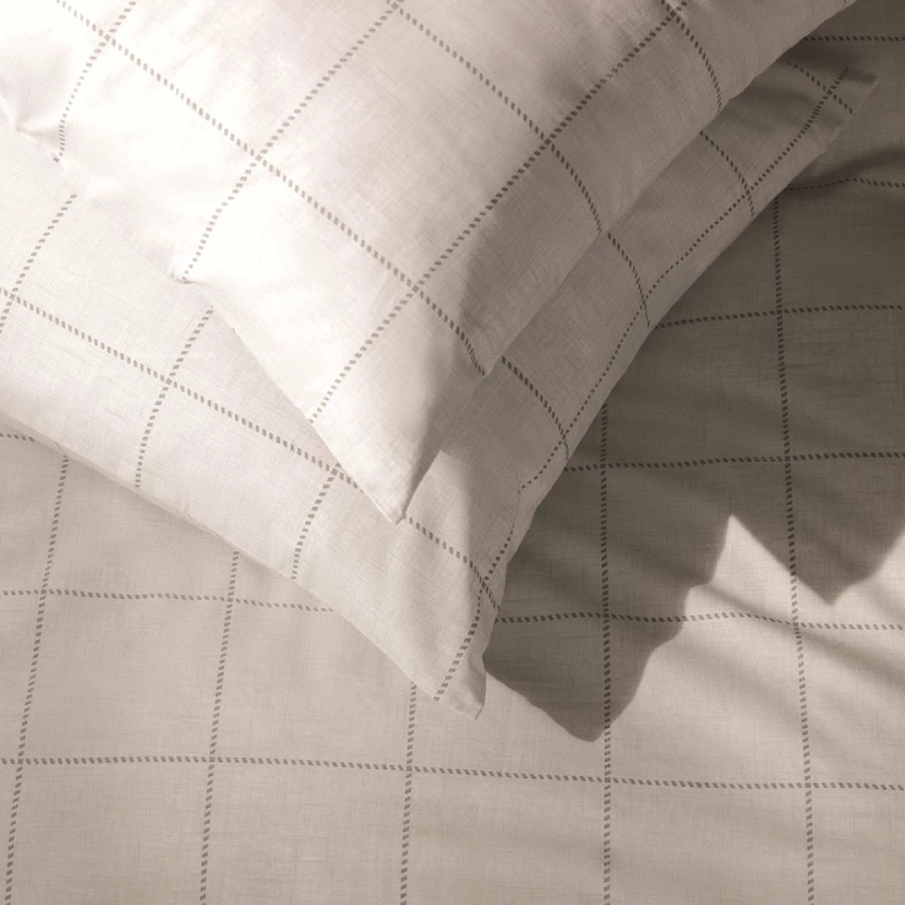 Habitat Country Grid White Bedding Set - Single 4 Habitat Country Grid White Bedding Set - Single - Image 4