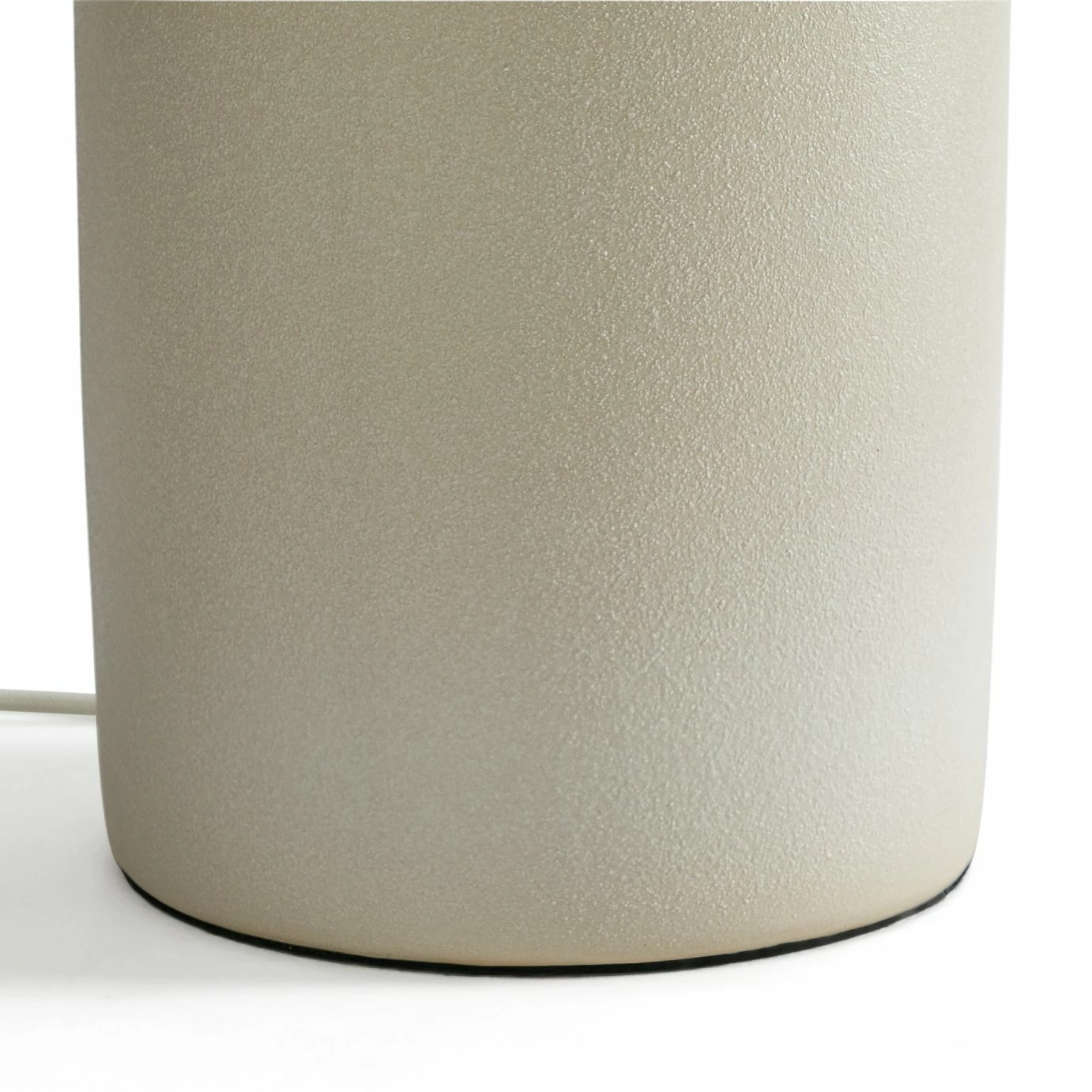 Habitat Hashi Ceramic Table Lamp - Off White & Black 5 Habitat Hashi Ceramic Table Lamp - Off White & Black - Image 5