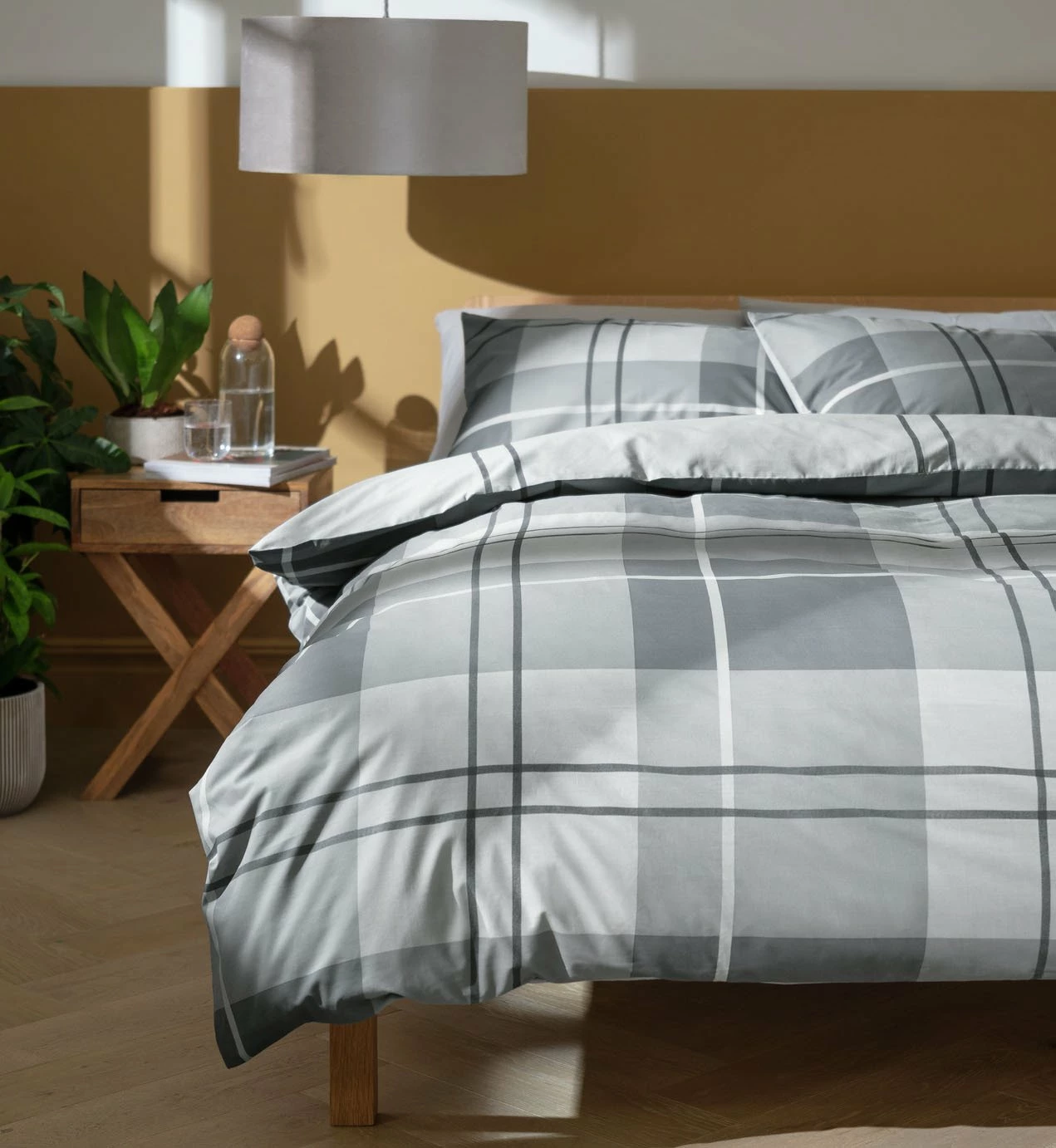 Habitat Check Charcoal Grey Bedding Set - Single 7 Habitat Check Charcoal Grey Bedding Set - Single - Image 7