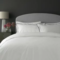 Habitat Cotton 200TC Oxford Edge White Bedding Set - Single