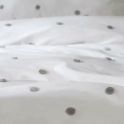 Habitat Tufted Spot White & Grey Bedding Set - Single 11 Habitat Tufted Spot White & Grey Bedding Set - Single -Habitat Sales Store 9625826 R Z005A