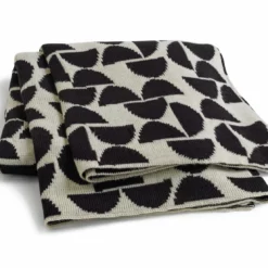 Habitat Geo Woven Throw - Black & White - 120x170cm