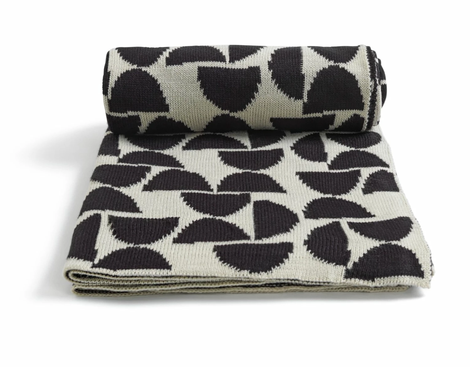Habitat Geo Woven Throw - Black & White - 120x170cm 3 Habitat Geo Woven Throw - Black & White - 120x170cm - Image 3